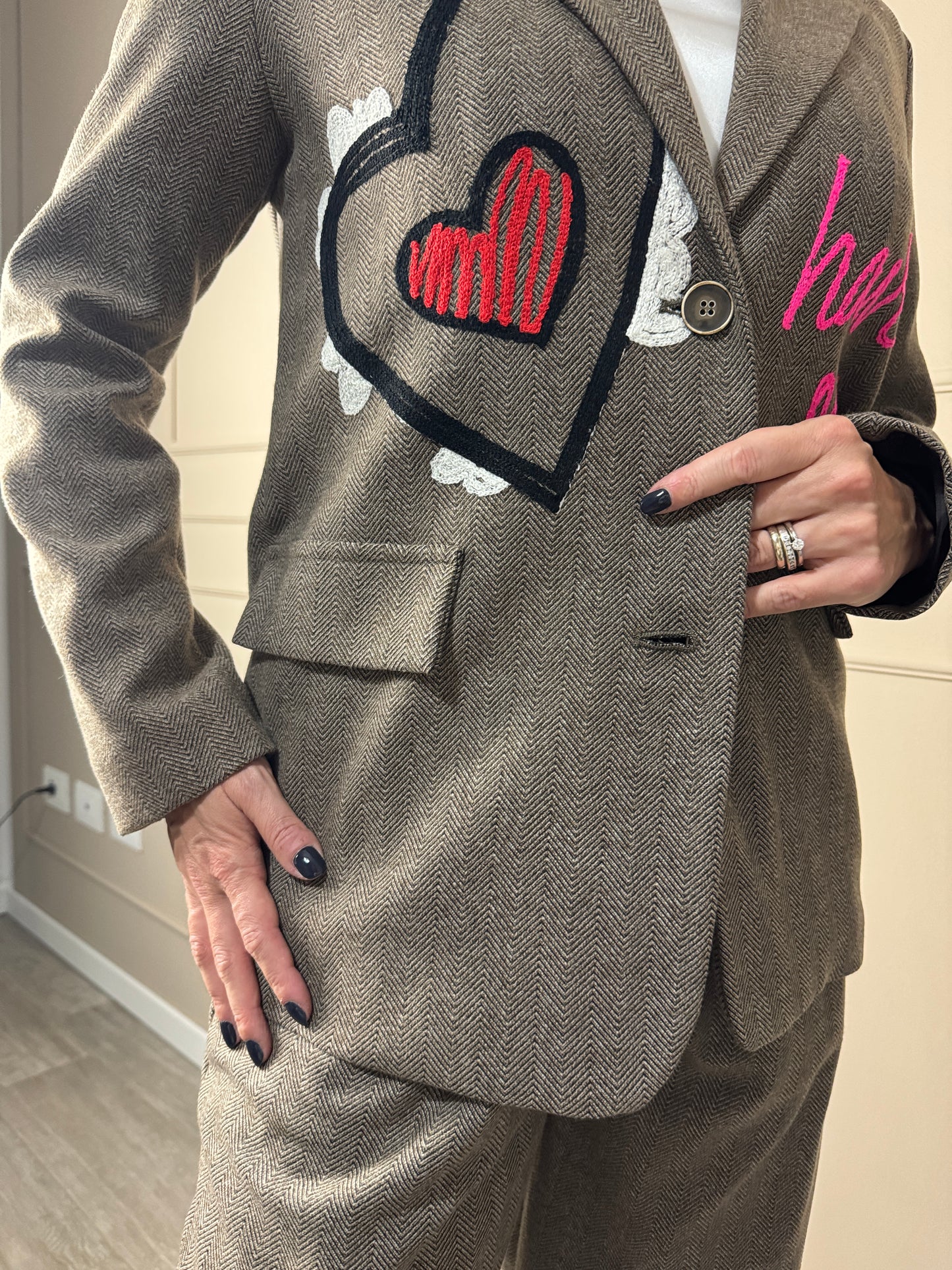 Blazer over con ricamo