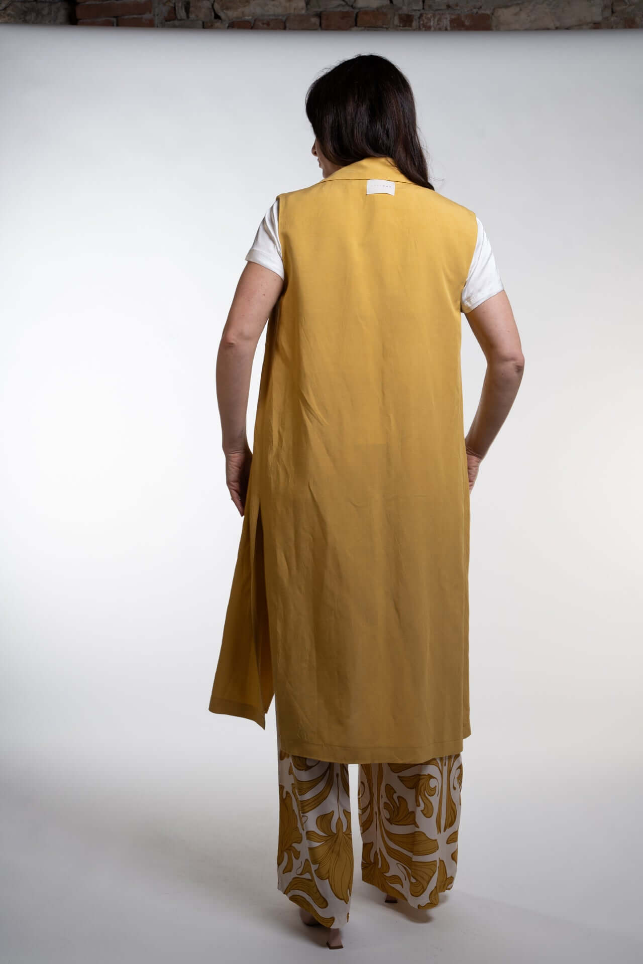 Completo gilet e pantalone senape